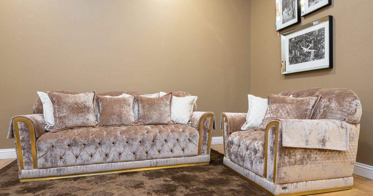 Kaszmirowe meble do salonu – luksus i komfort