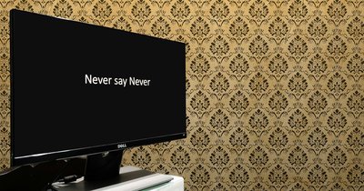 Tapety na ścianę samoprzylepne – szybka zmiana