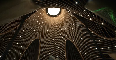 Nowoczesne lampy sufitowe - style i trendy